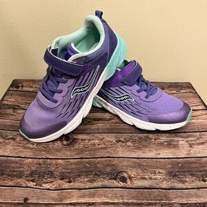 Saucony Kids Sneakers in Purple and Teal